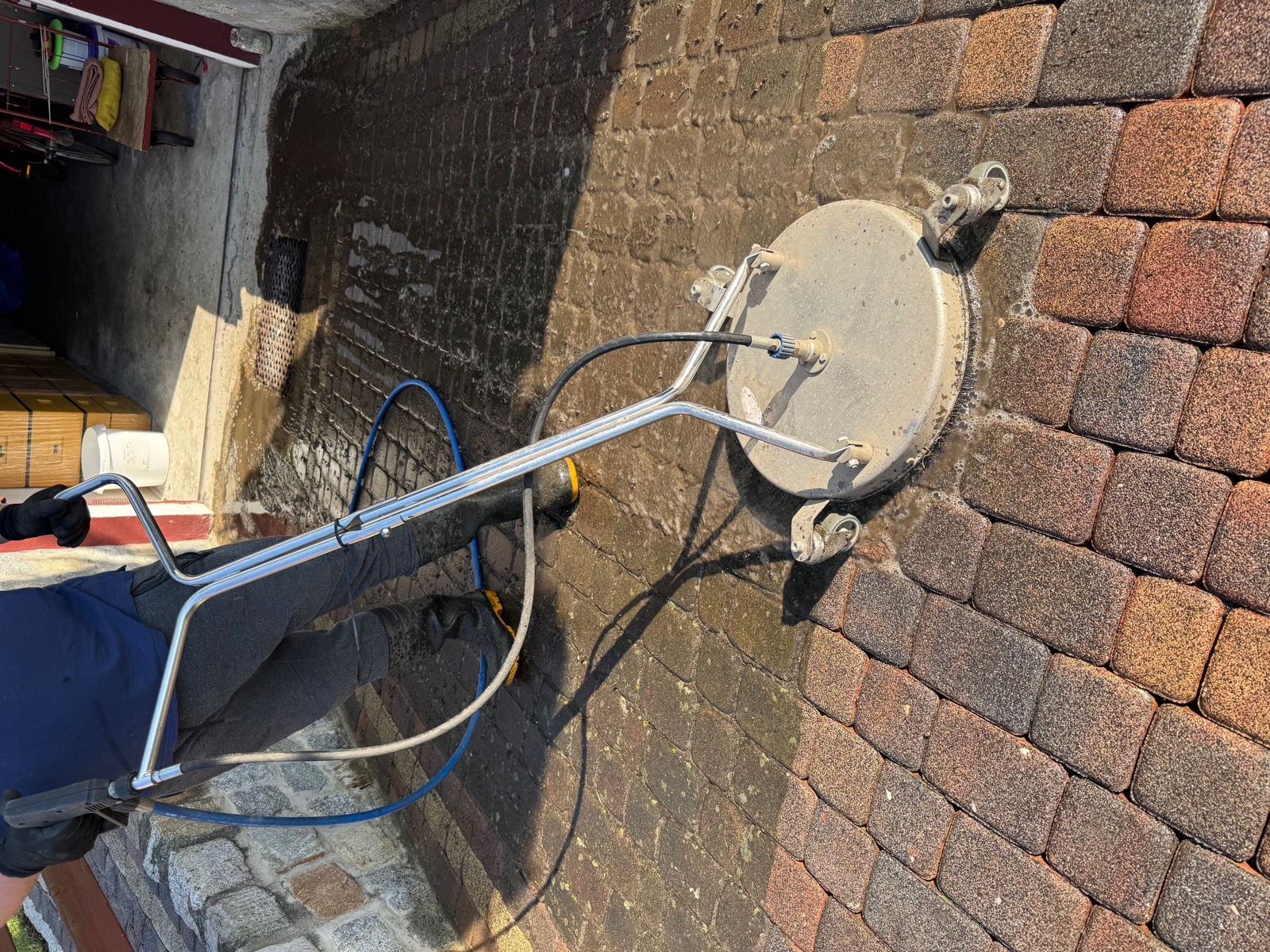 Szczotka T-racer do czyszczenia kostki